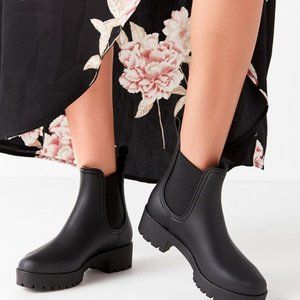 NWOB Jeffrey Campbell Cloudy Chelsea Rain Boots